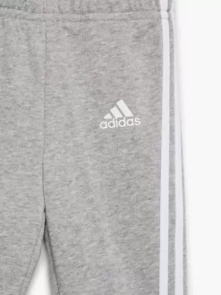 Adidas Trainingsanzug 9 Adidas Trainingsanzug -Sportbekleidung 2083686 H4