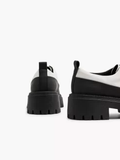 Catwalk Dandy Schnürer -Sportbekleidung 2118321 H4